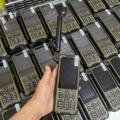 खरीदें DM-1706 Portable Walkie Talkie with IPX4 Water Resistance 1500mAh Battery and 16 Storage Channels for Outdoor Communication ऑनलाइन निर्माण