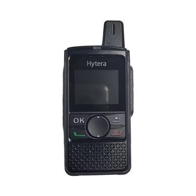 मूल HYTERA PNC360S डिजिटल हैंडहेल्ड मोबाइल रेडियो जिसमें 5W आउटपुट पावर, 1-5KM टॉक रेंज और IPX6 वाटर रेसिस्टेंस है